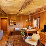Zauberhuette Apartment *